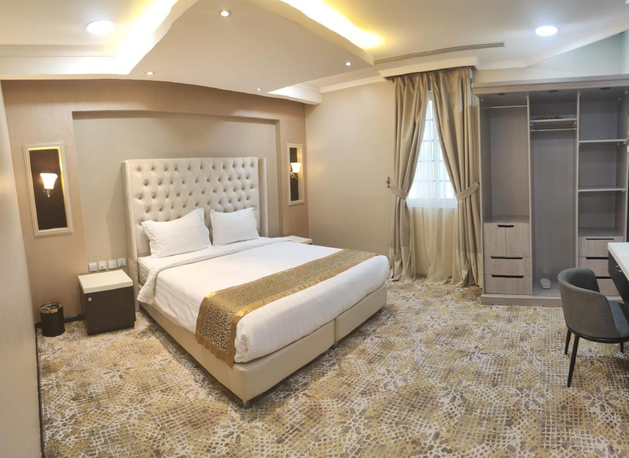اصاله الشروق للأجنحه الفندقيه Al Khobar Exterior photo